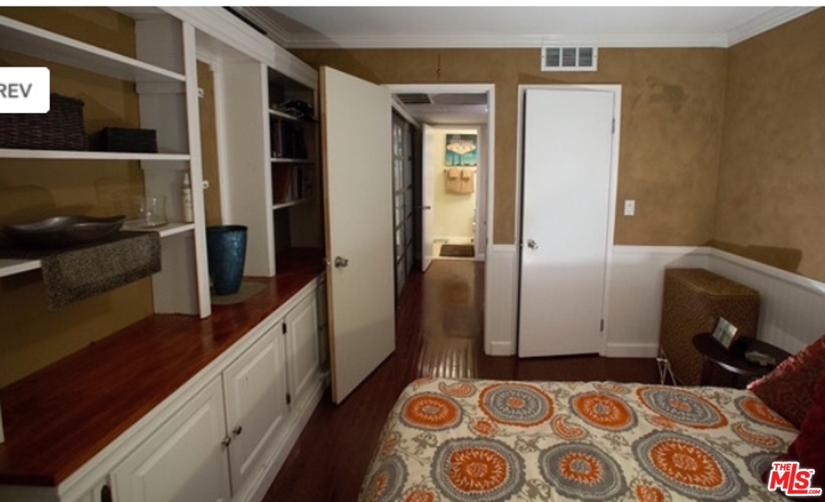 950 North Kings Road, Unit 147 West Hollywood, CA 90069 - Photo 14 of 16