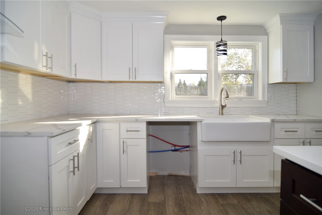 25 Whippoorwill Road Warwick, RI 02888 - Photo 18 of 33
