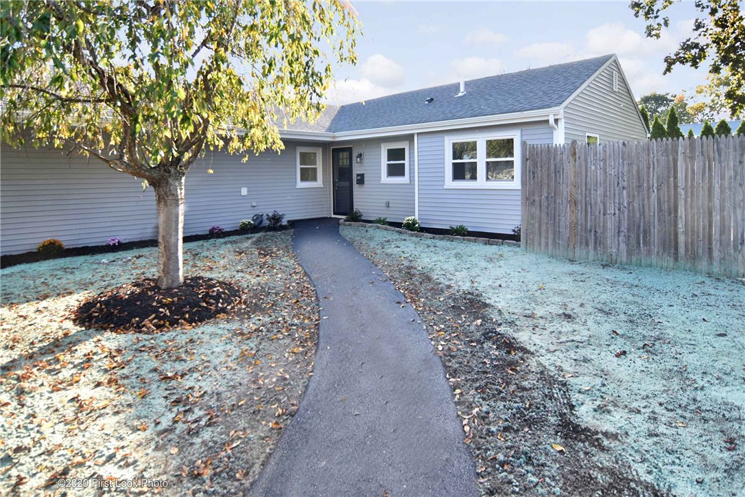 25 Whippoorwill Road Warwick, RI 02888 - Photo 3 of 33