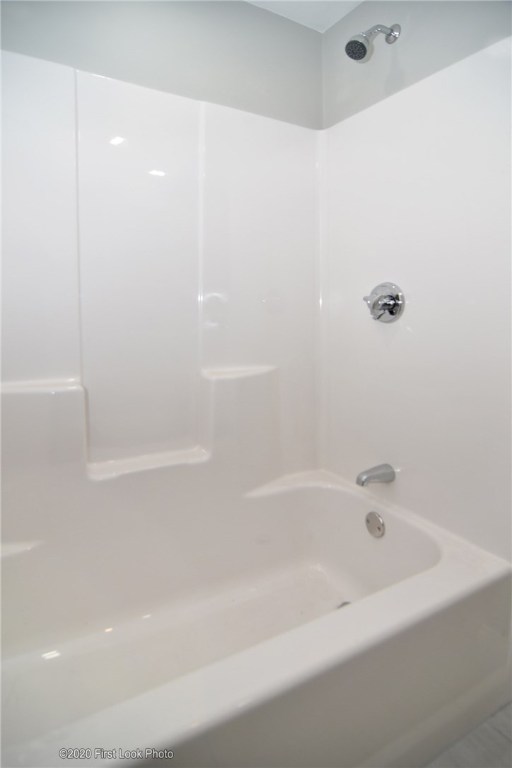 25 Whippoorwill Road Warwick, RI 02888 - Photo 5 of 33