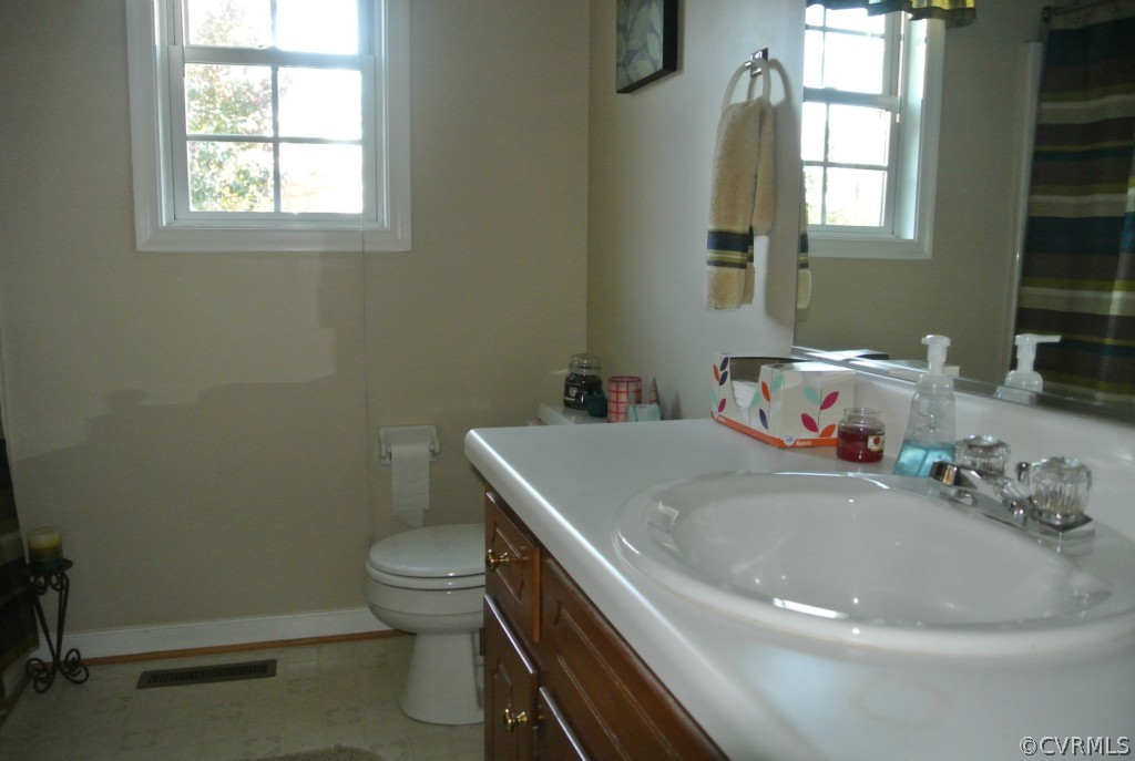 9550 Robin Road Disputanta, VA 23842 - Photo 11 of 22 Gallery Image 11