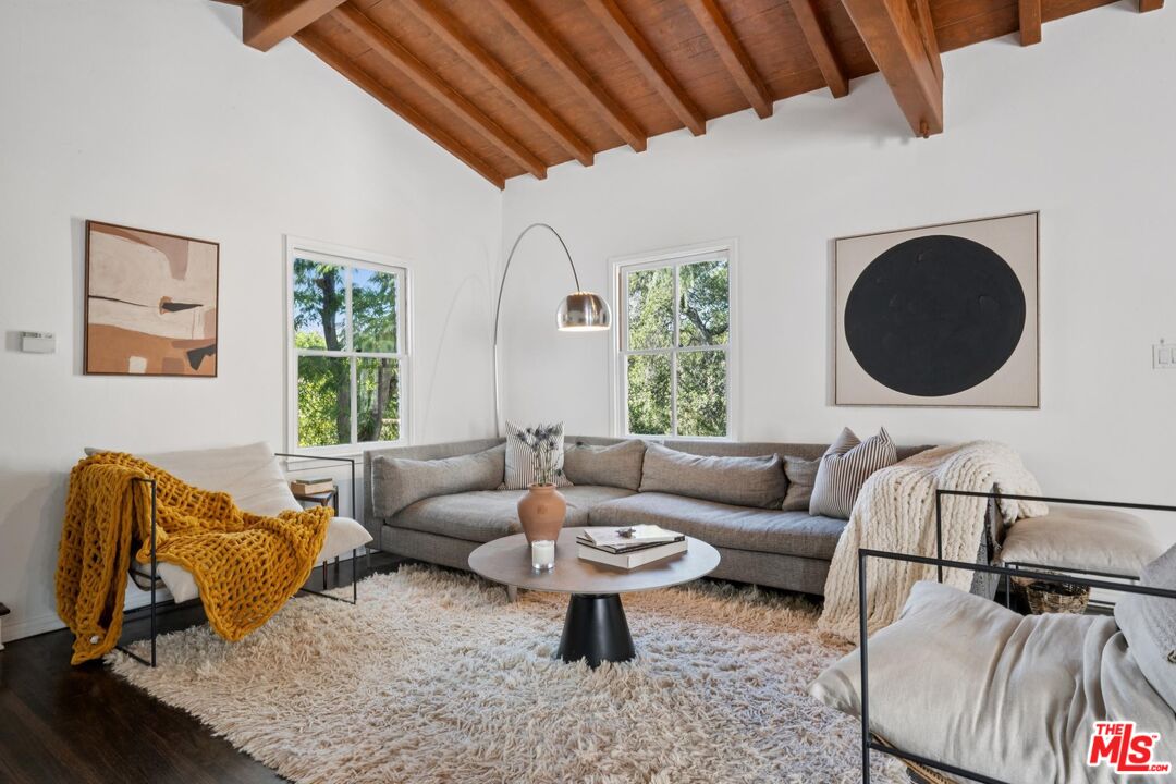 8420 La Tuna Canyon Road Sun Valley, CA 91352 - Photo 12 of 75