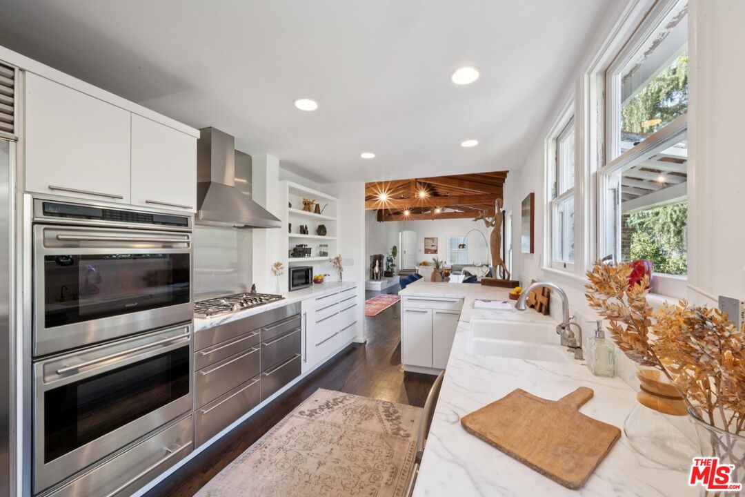 8420 La Tuna Canyon Road Sun Valley, CA 91352 - Photo 21 of 75