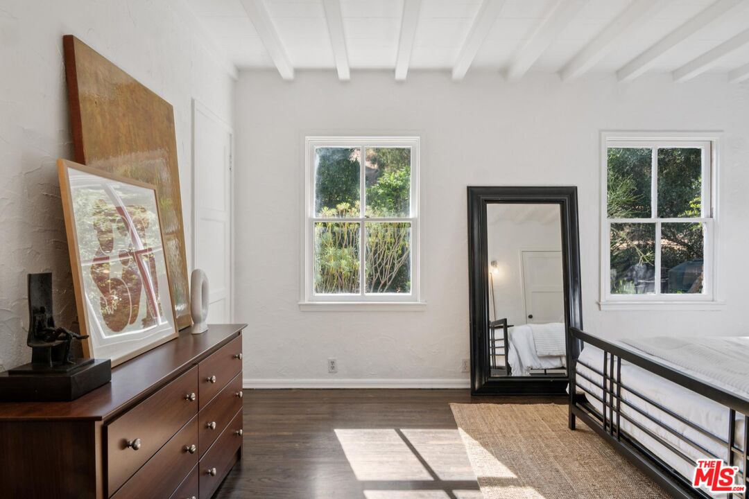 8420 La Tuna Canyon Road Sun Valley, CA 91352 - Photo 29 of 75