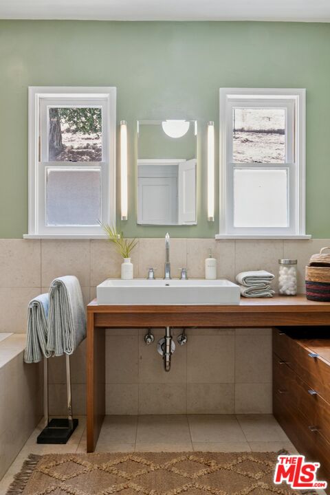 8420 La Tuna Canyon Road Sun Valley, CA 91352 - Photo 30 of 75