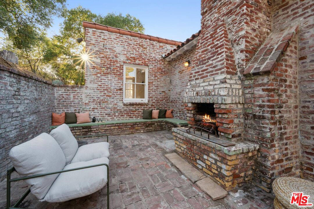 8420 La Tuna Canyon Road Sun Valley, CA 91352 - Photo 44 of 75