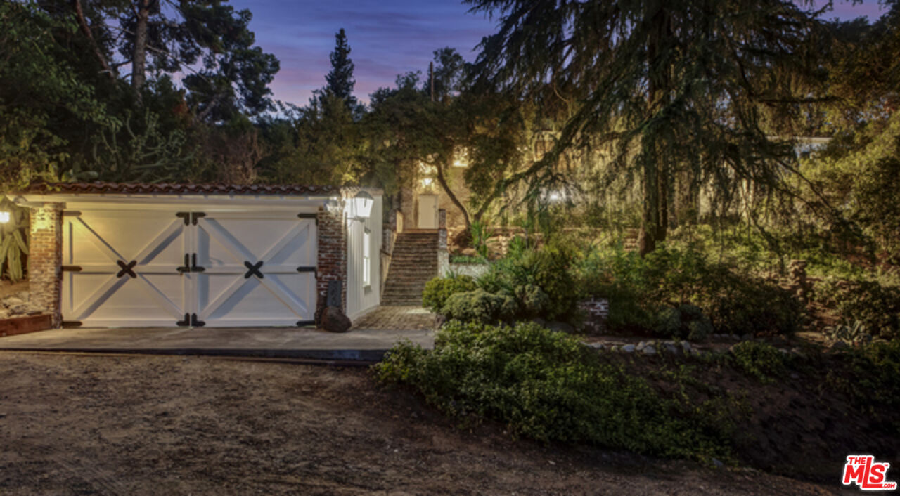 8420 La Tuna Canyon Road Sun Valley, CA 91352 - Photo 70 of 75