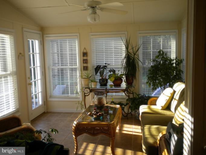 450 Truslow Road Fredericksburg, VA 22405 - Photo 14 of 25 Family Room