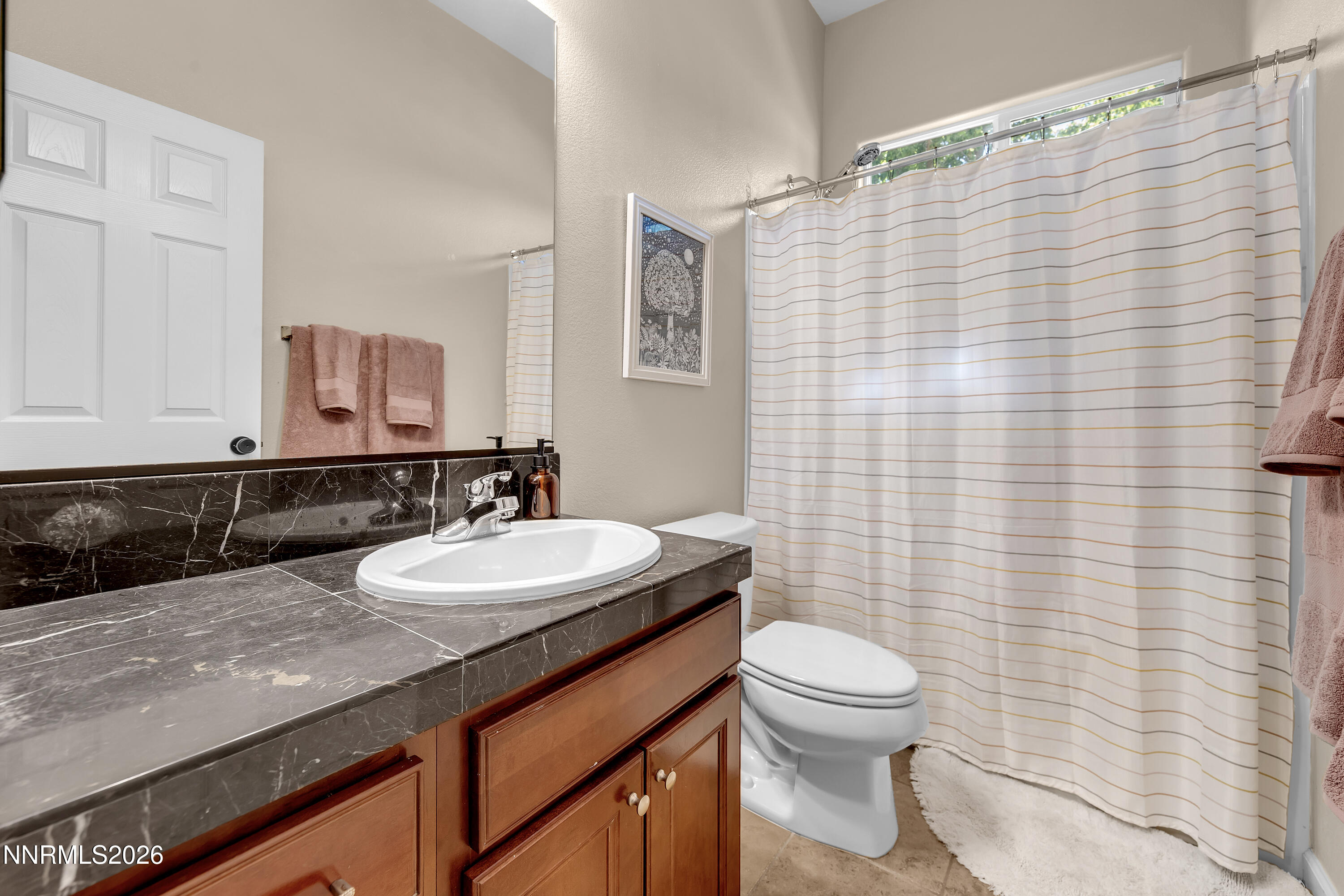 390 Manciano Way Reno, NV 89521 - Photo 5 of 36 Manciano390-025