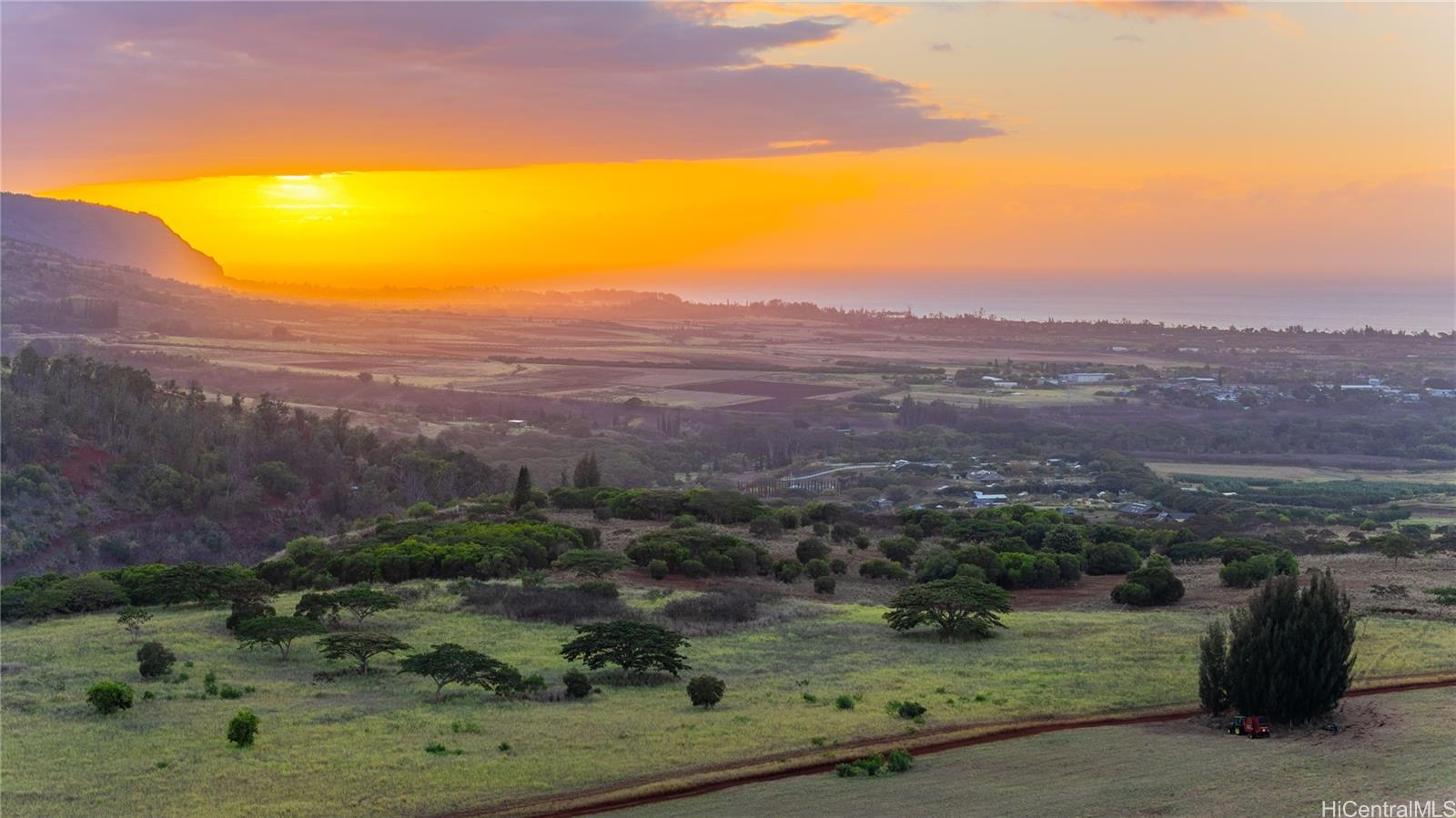 65-283 Kaukonahua Road, Unit 4 Wahiawa, HI 96786 - Photo 5 of 25 a view of a city with mountains in the background
