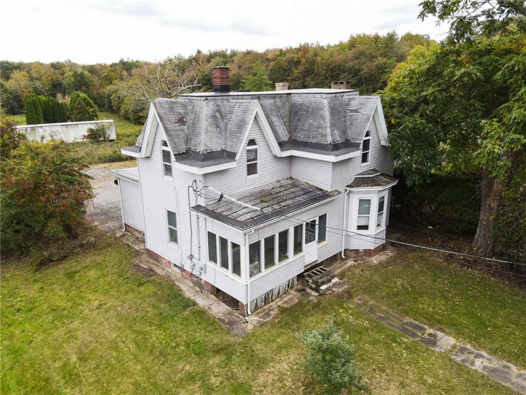 840 Hope Road Cranston, RI 02921 - Photo 2 of 18