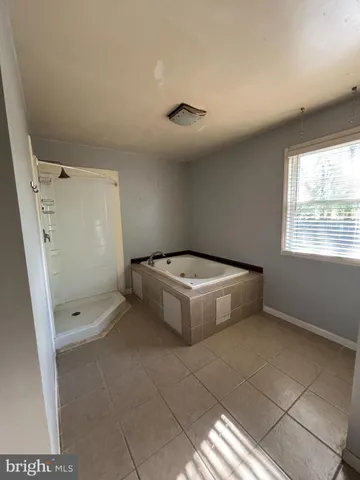 $3,200 | 20 Lamp Post Lane, Cherry Hill, NJ 08003