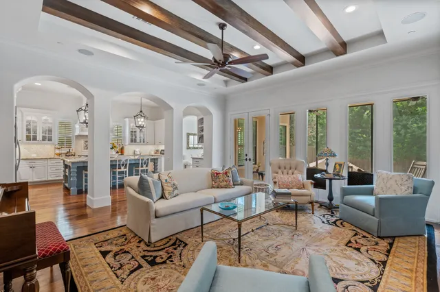 $1,899,000 | 4511 Merrie Lane, Bellaire, TX 77401