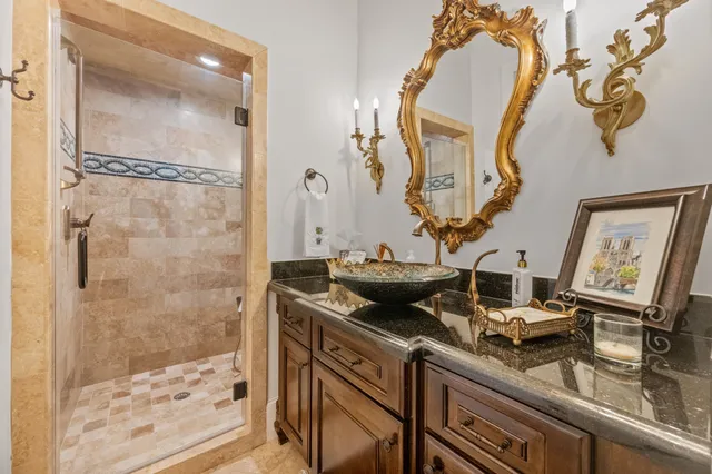 $1,899,000 | 4511 Merrie Lane, Bellaire, TX 77401