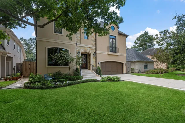 $1,899,000 | 4511 Merrie Lane, Bellaire, TX 77401