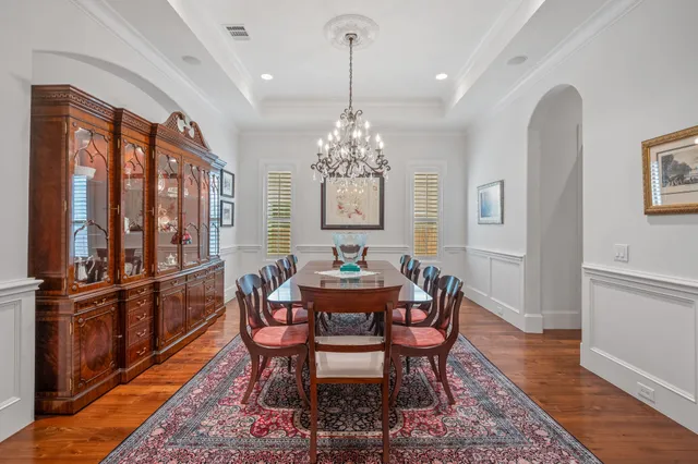 $1,899,000 | 4511 Merrie Lane, Bellaire, TX 77401