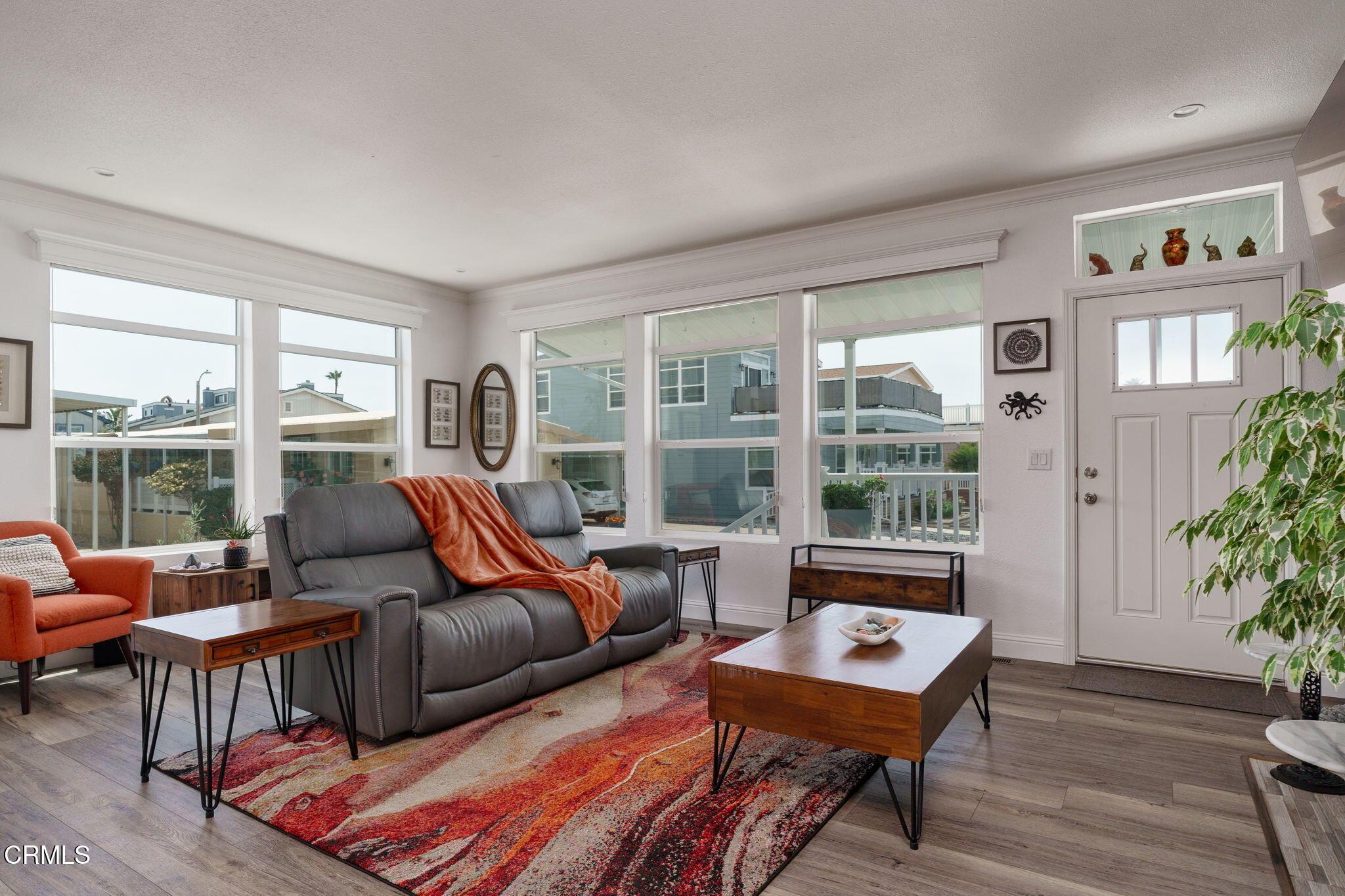 5540 West 5th Street, Unit 51 Oxnard, CA 93035 - Photo 8 of 29 5540_W_Fifth_51-7