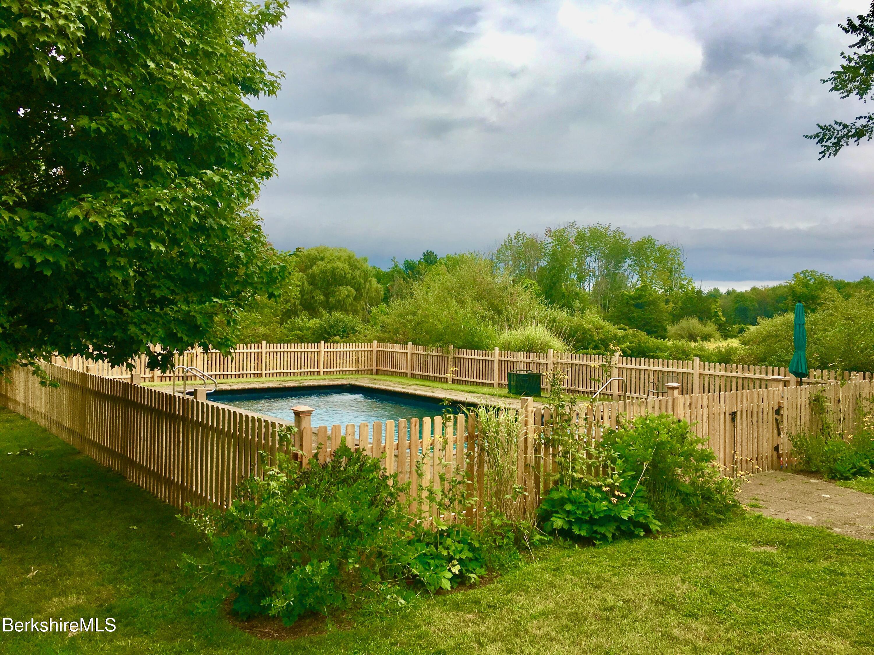 Inground POOl