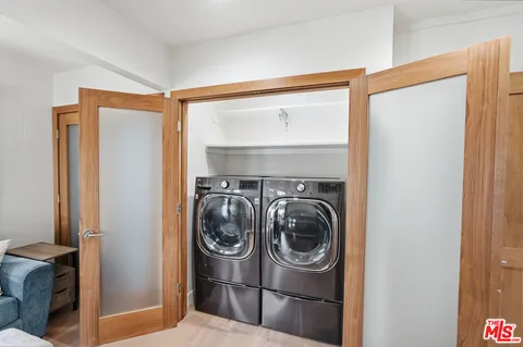 $2,995,000 | 3600 Pine Avenue, Manhattan Beach, CA 90266