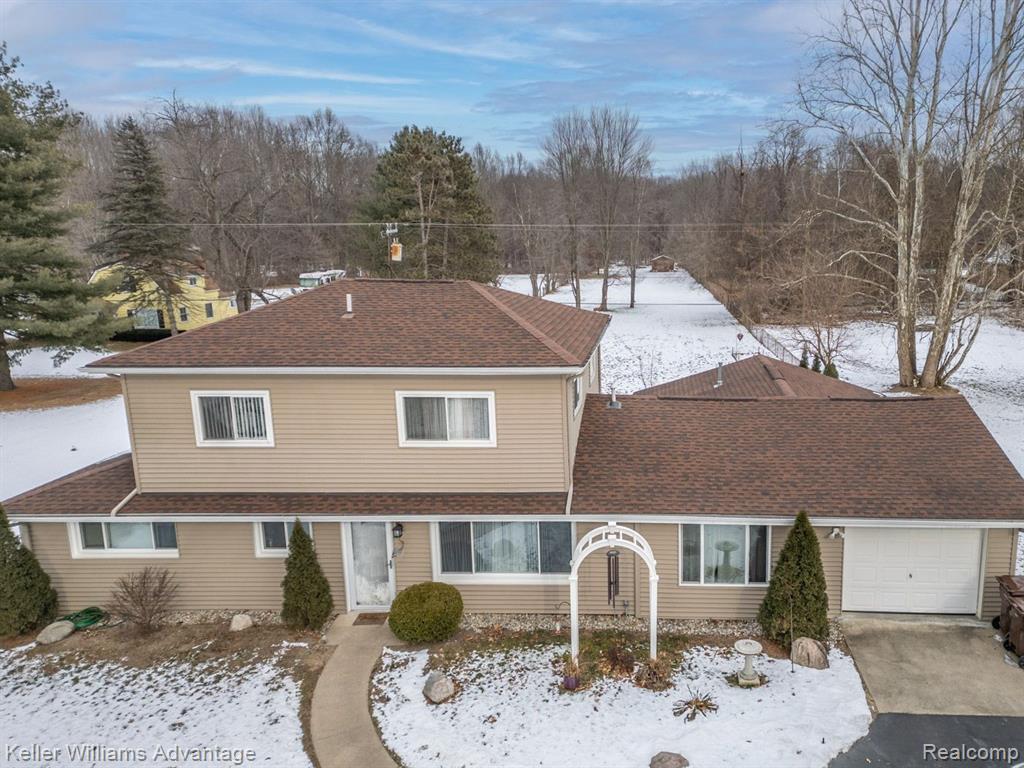 18253 Savage Road Belleville, MI 48111 - Photo 2 of 44