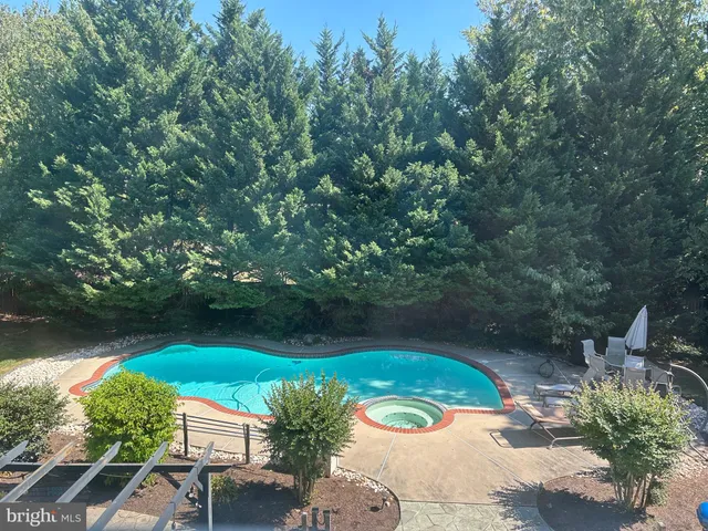 $1,285,000 | 4803 Walney Knoll Court, Chantilly, VA 20151