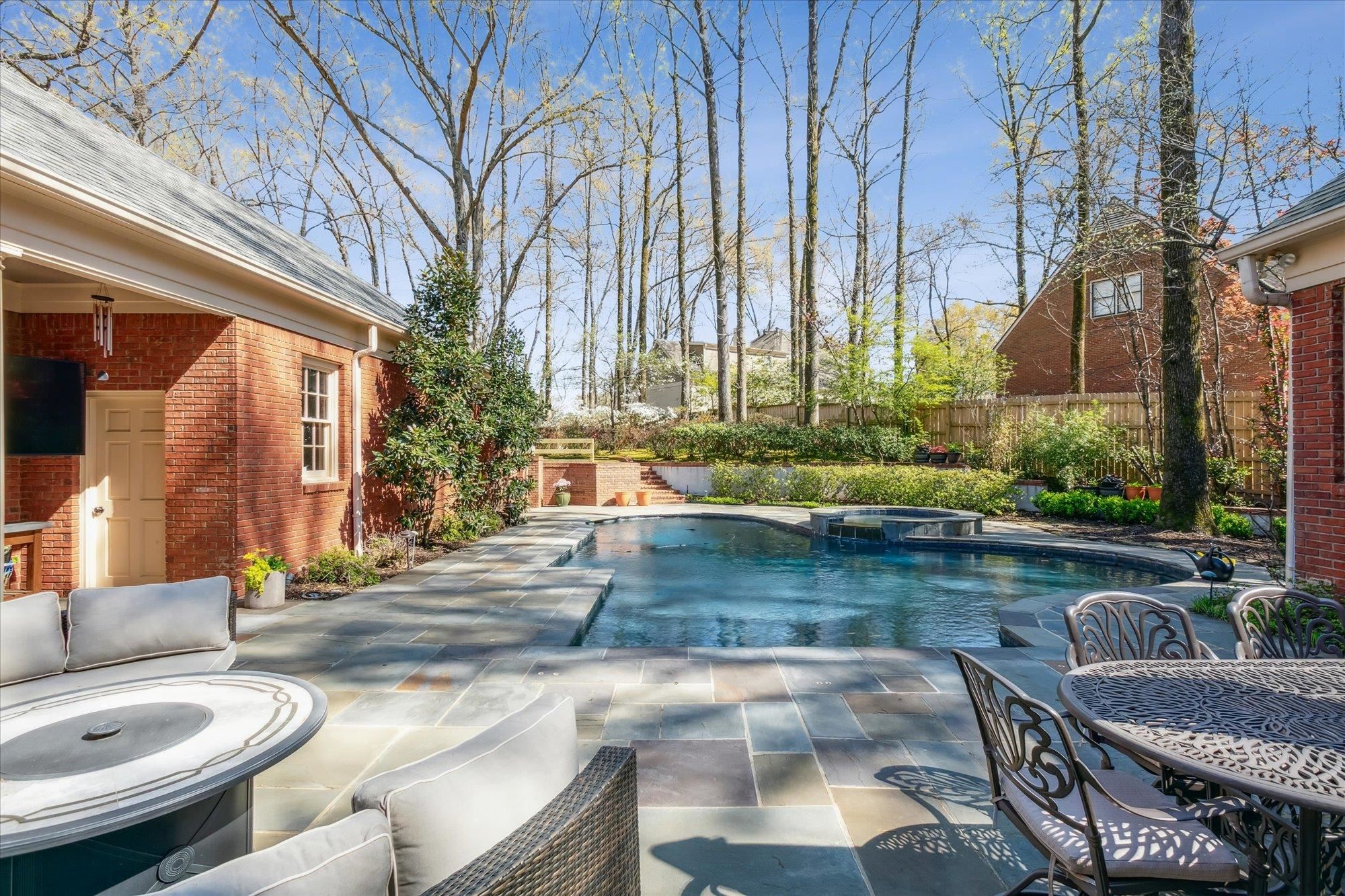 1200 Oak River Road Memphis, TN 38120 - Photo 29 of 32 Gallery Image 29