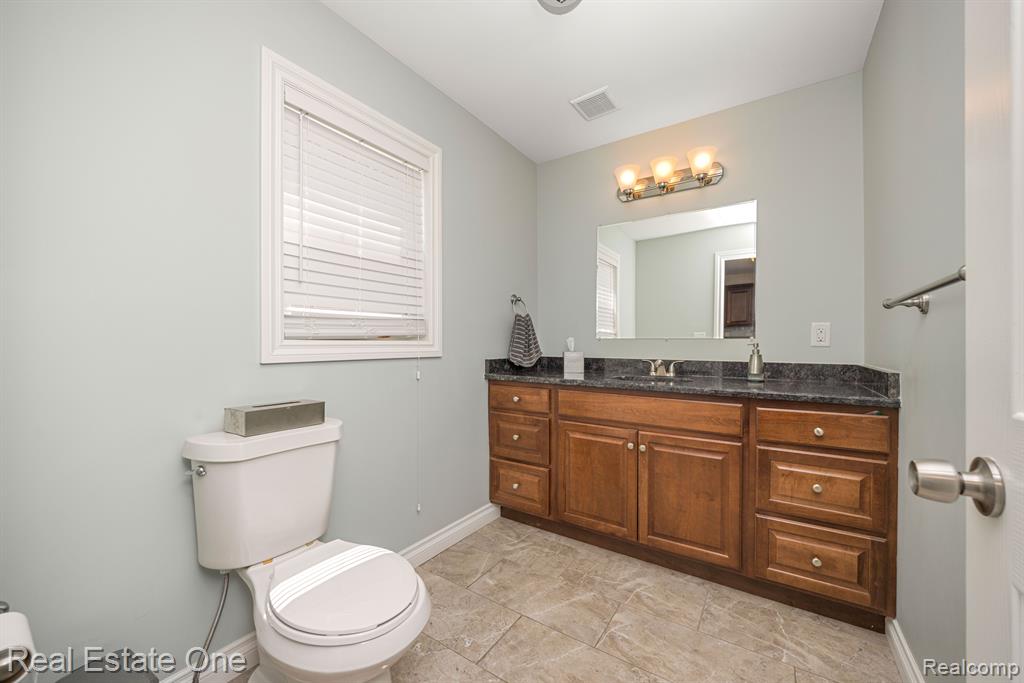 3219 Harrison Avenue Rochester Hills, MI 48307 - Photo 14 of 42