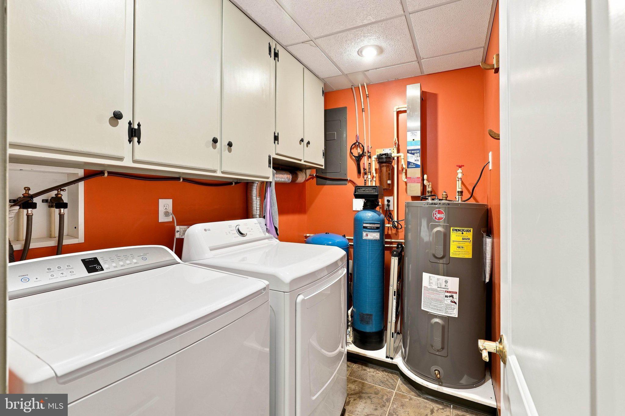 307 Dead End Road Lititz, PA 17543 - Photo 27 of 50 Bright laundry room with modern appliances.