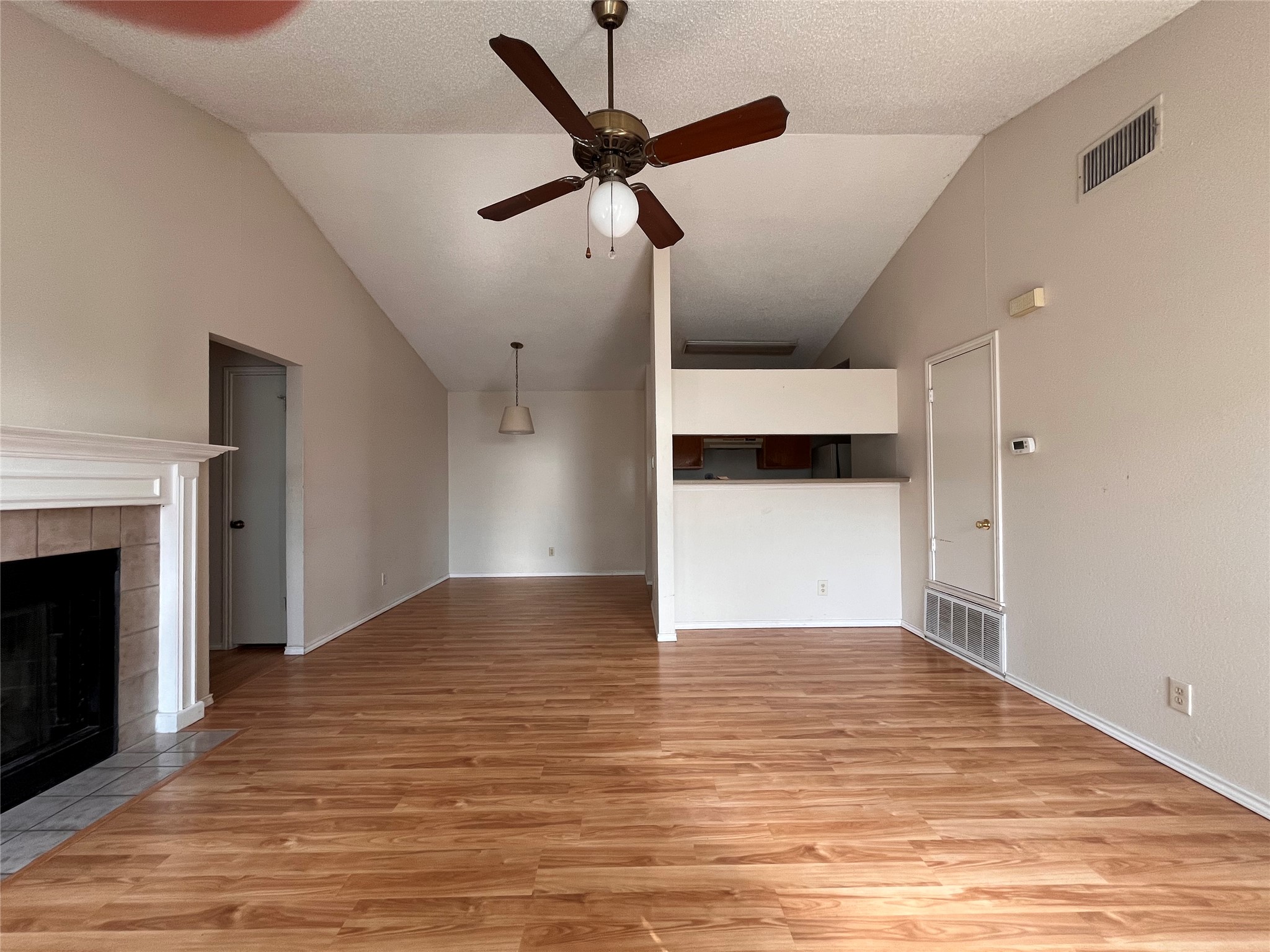 433 Sailmaster Street, Unit A Lakeway, TX 78734 - Photo 3 of 11