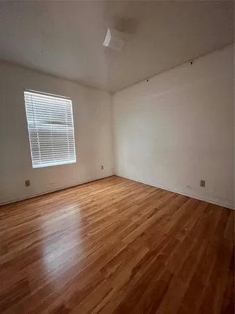 $1,595 | 433 Sailmaster Street, Unit A, Lakeway, TX 78734