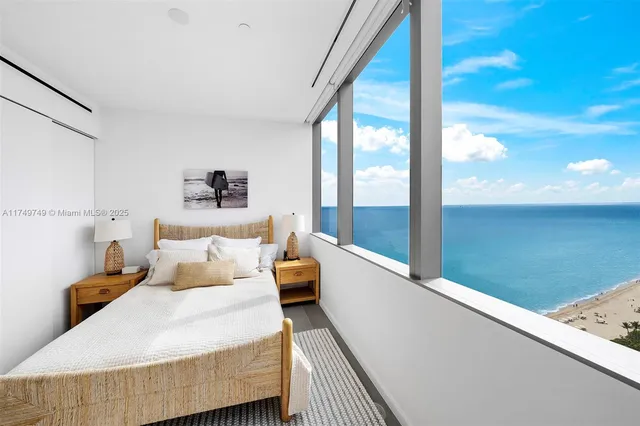 $22,500 | 2000 South Ocean Drive, Unit 22B, Hallandale Beach, FL 33009