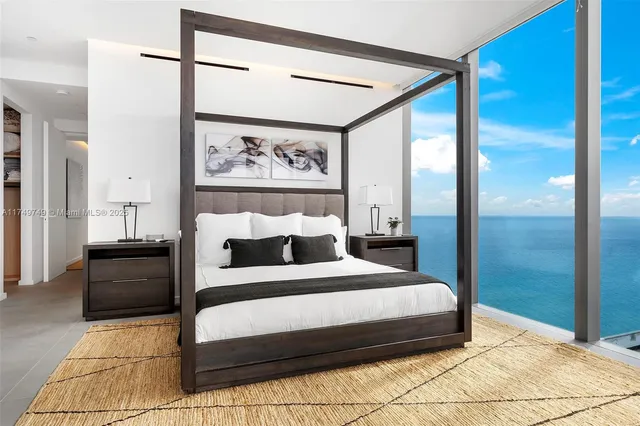 $22,500 | 2000 South Ocean Drive, Unit 22B, Hallandale Beach, FL 33009