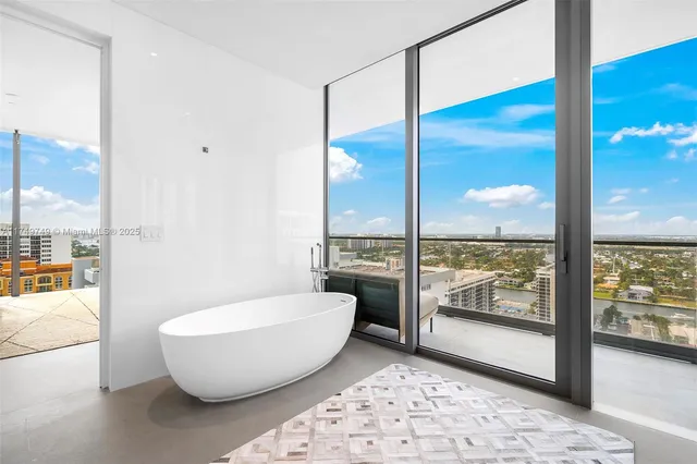 $22,500 | 2000 South Ocean Drive, Unit 22B, Hallandale Beach, FL 33009