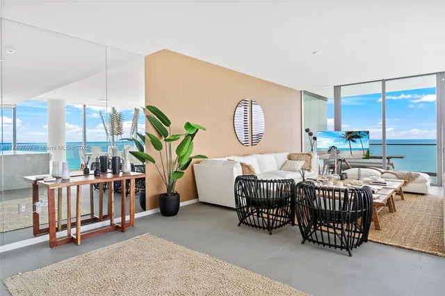 $22,500 | 2000 South Ocean Drive, Unit 22B, Hallandale Beach, FL 33009