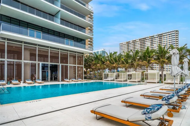 $22,500 | 2000 South Ocean Drive, Unit 22B, Hallandale Beach, FL 33009