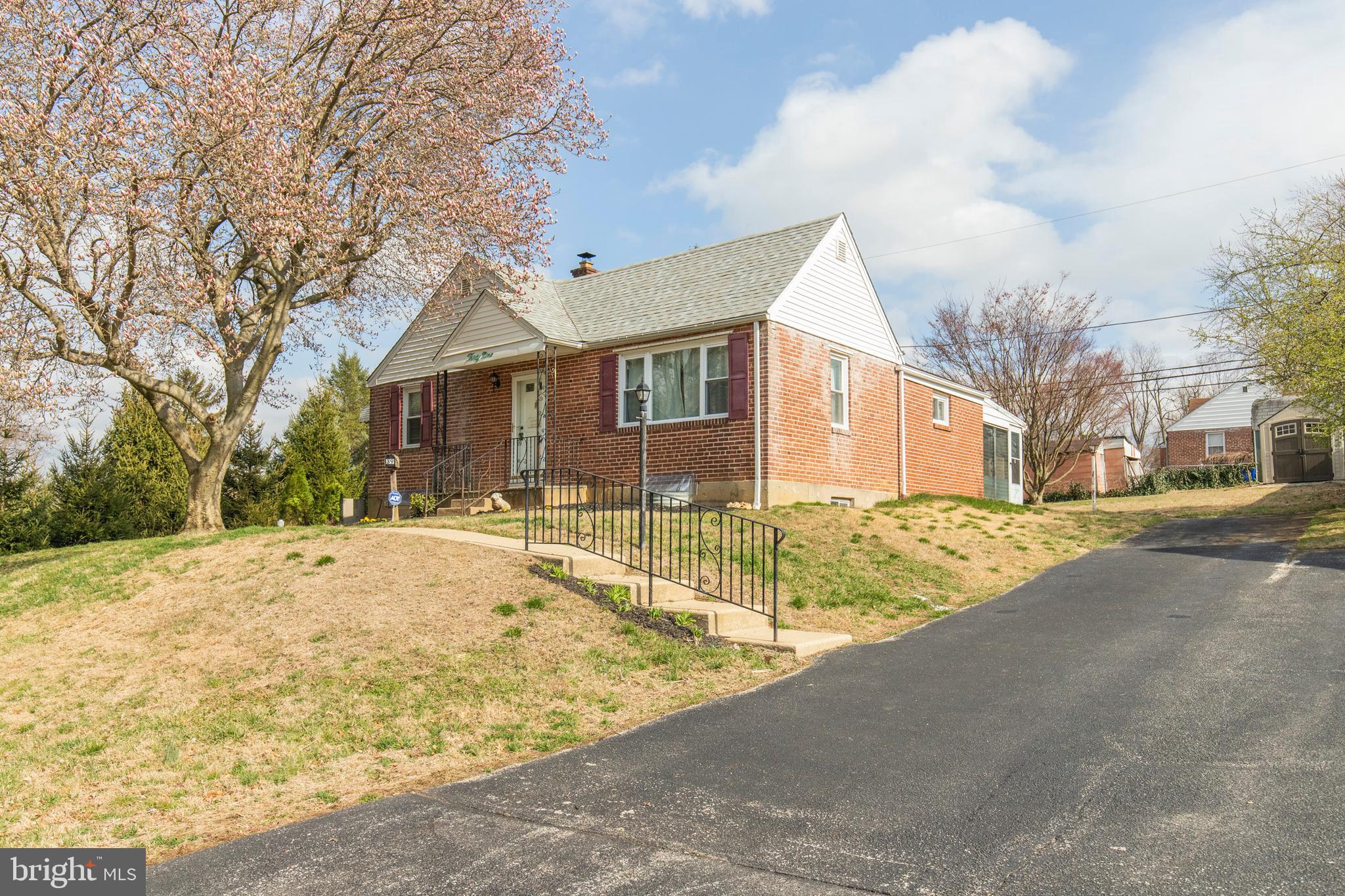 39 Pleasant Road Broomall, PA 19008 - Photo 1 of 24 Gallery Image 1
