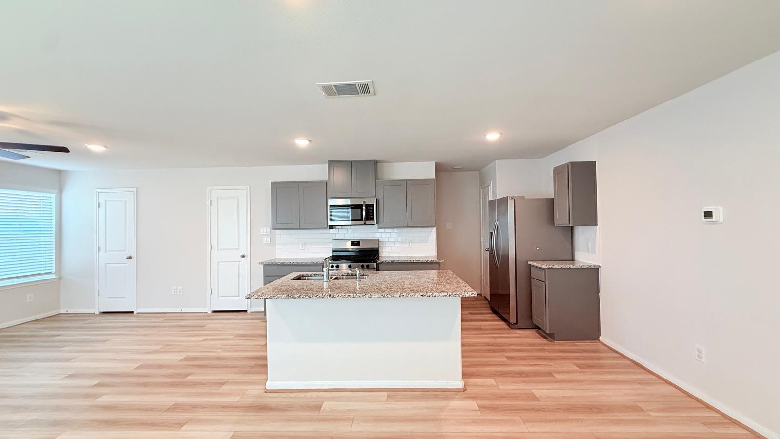 5259 Shallowhurst Lane Katy, TX 77449 - Photo 2 of 14 Gallery Image 2