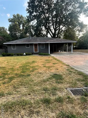 $139,500 | 312 Missouri Street, Steele, MO 63877
