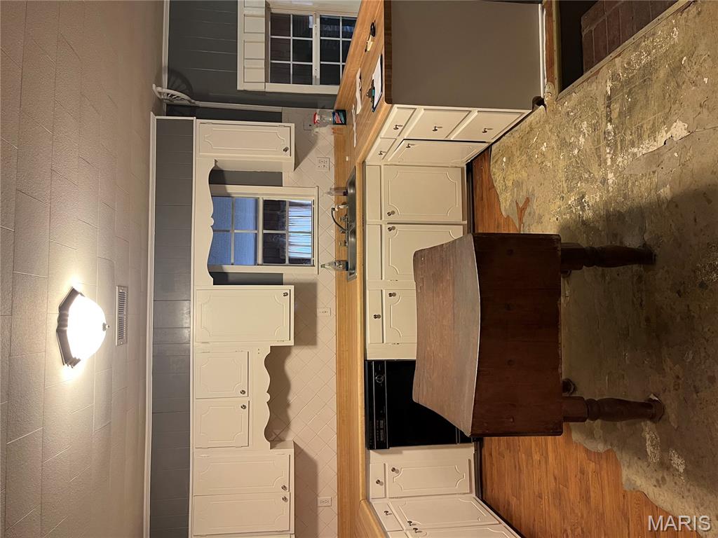 312 Missouri Street Steele, MO 63877 - Photo 6 of 22