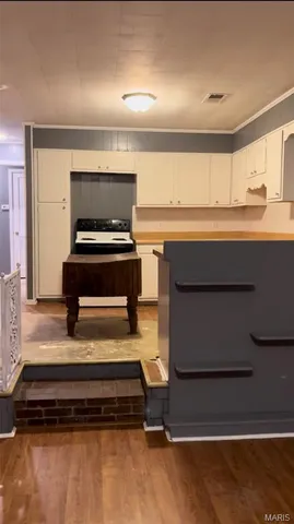 $139,500 | 312 Missouri Street, Steele, MO 63877