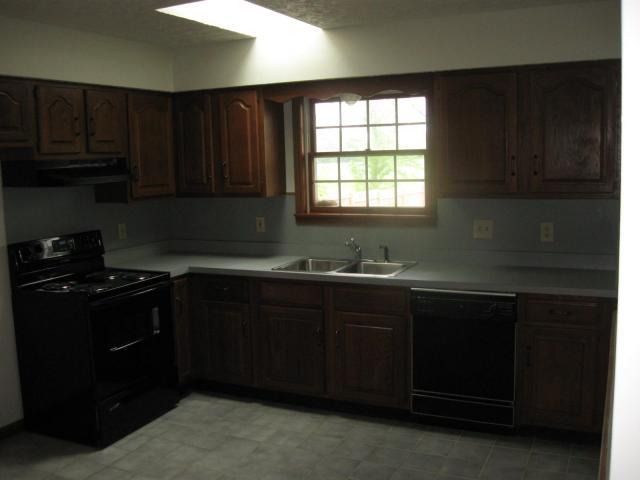 6981 Kilbourne Road Sunbury, OH 43074 - Photo 4 of 10