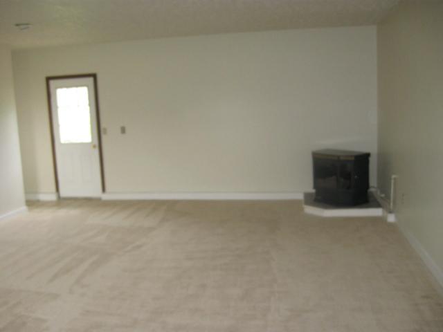 6981 Kilbourne Road Sunbury, OH 43074 - Photo 8 of 10