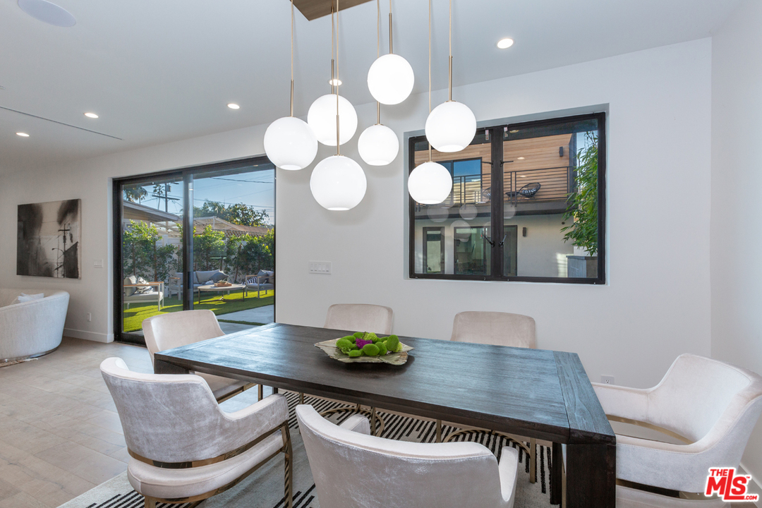 2415 Glyndon Avenue Venice, CA 90291 - Photo 11 of 35