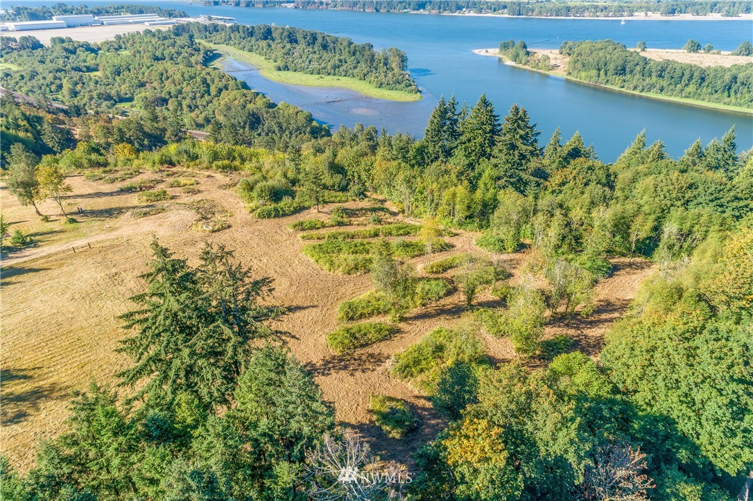 245 Risley Road, Unit 2 Kelso, WA 98626 - Photo 2 of 12 Gallery Image 2