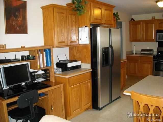 37371 Ryan Road Sterling Heights, MI 48310 - Photo 17 of 23 19.jpg
