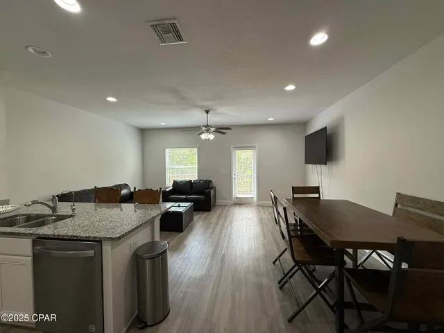 $1,800 | 7578 Shadow Lake Drive, Panama City Beach, FL 32407