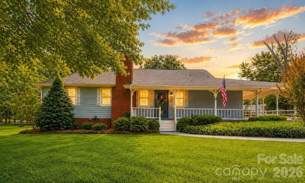 $449,000 | 6016 Indian Brook Drive, Matthews, NC 28104