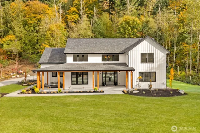 $1,495,000 | 40440 306th Avenue Southeast, Enumclaw, WA 98022