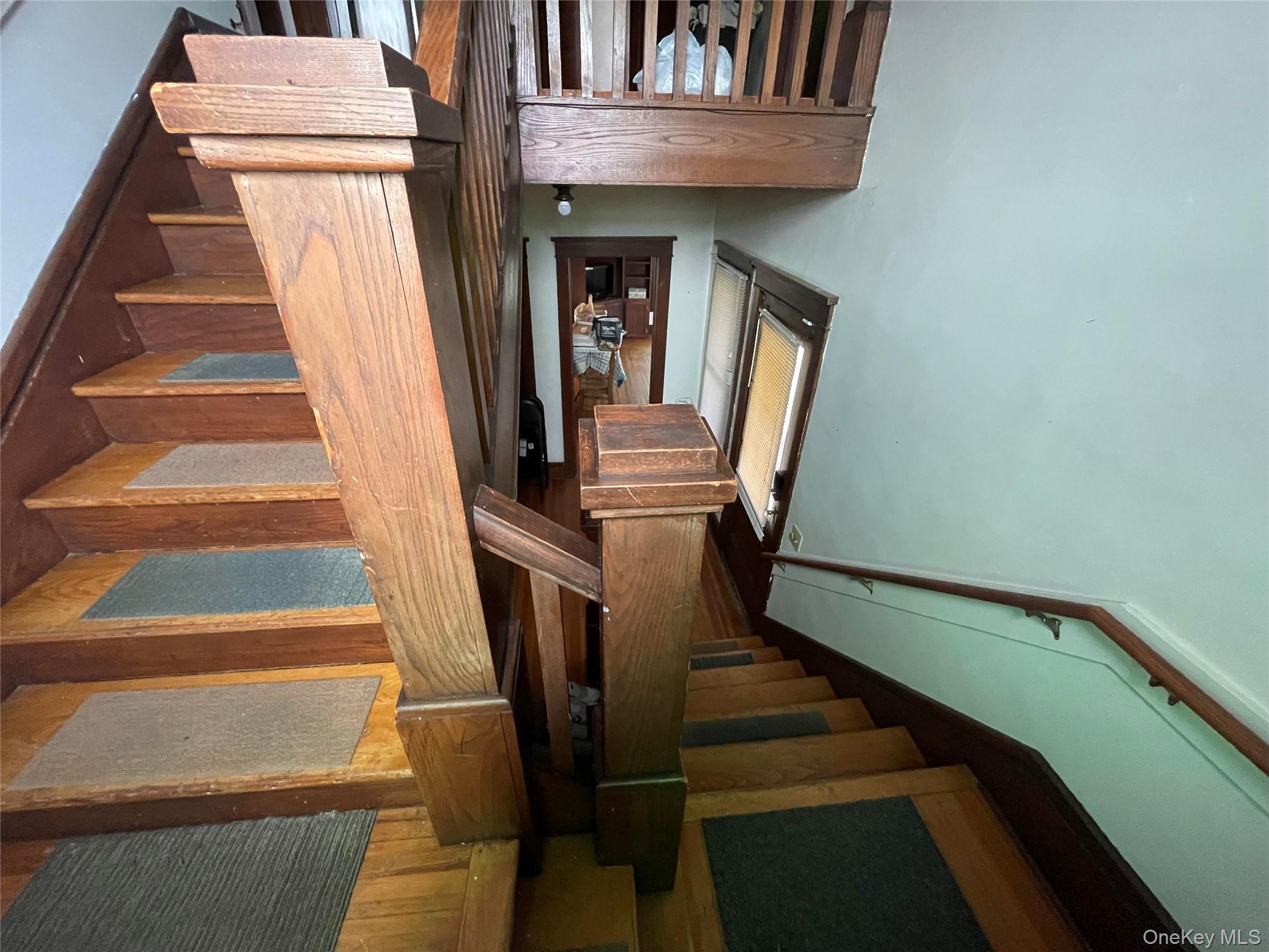 6341 Rte 209 Wawarsing, NY 12446 - Photo 5 of 18 Center Hall