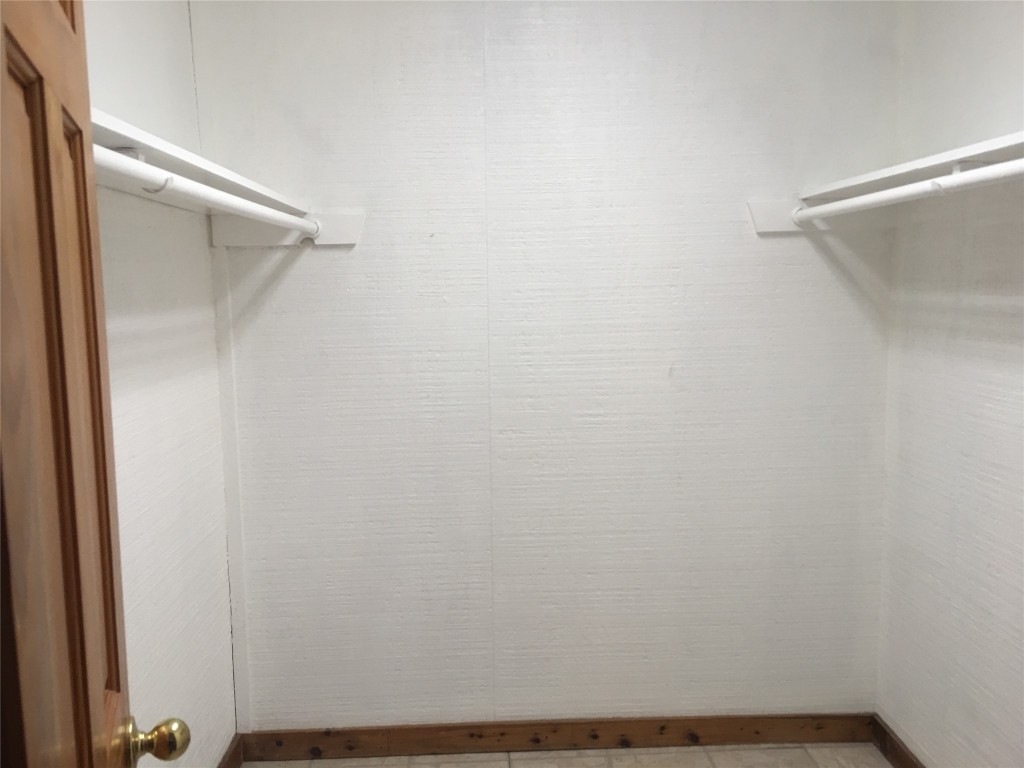 5251 Hwy 290 W Dripping Springs West, Unit 1 Dripping Springs, TX 78620 - Photo 15 of 15 a view of small space